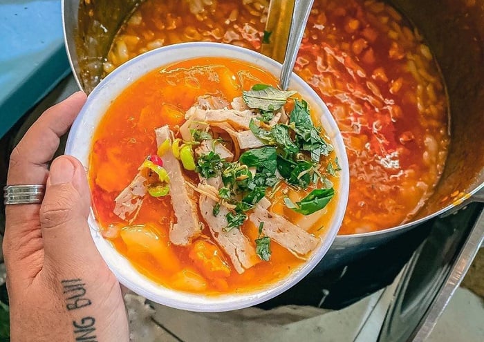 banh-canh-nam-pho-dac-san-hue.jpeg