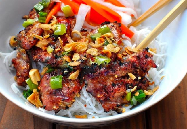 bun-thit-nuong-mon-ngon-hoi-an.jpg